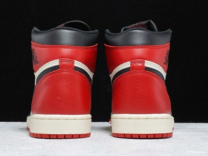 Jordan OG 555088-610 Retro 1 Bred Toe High Air 0724